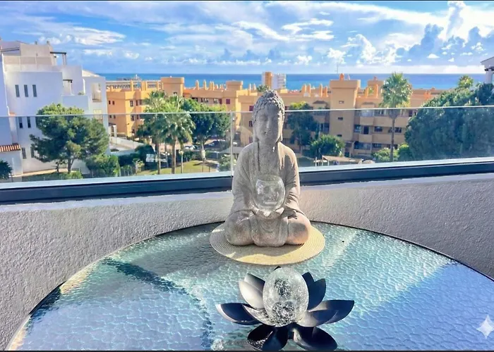 Premium Penthouse - Sea Views - Sunny Terrace & Pool - Golf