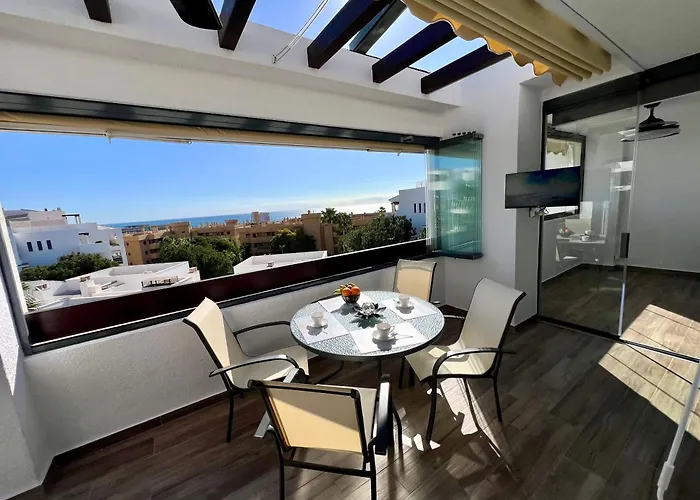 Apartment Premium Penthouse - Sea Views - Sunny Terrace & Pool - Golf *